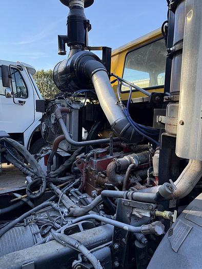 Used 2012 Mack LEU633