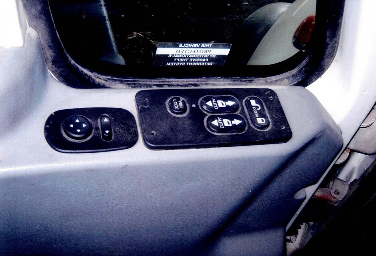 Used 2006 International 7600