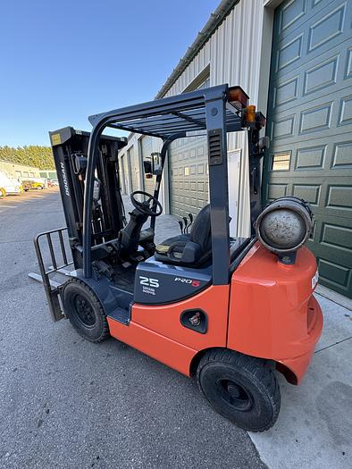 Used 2014 Doosan G25E-5