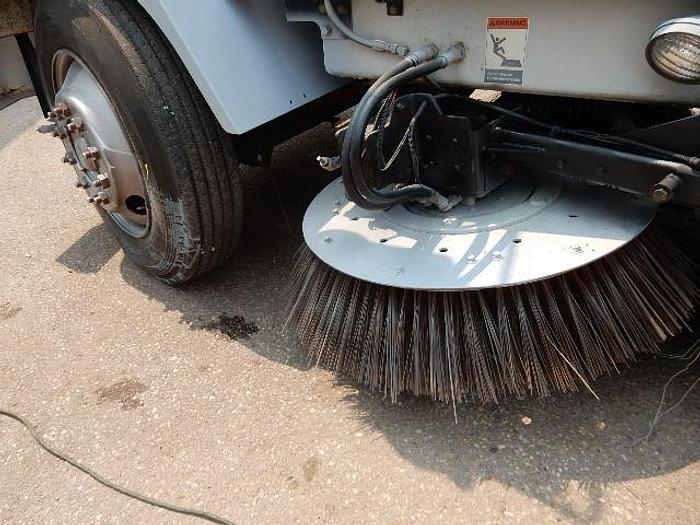 Used 1998 Johnston V-4000