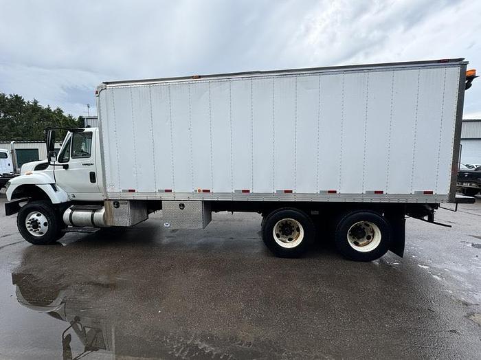Used 2012 International 7500