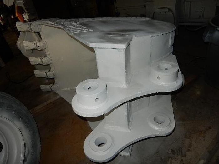 Used Back Hoe Bucket & Tooth Ripper