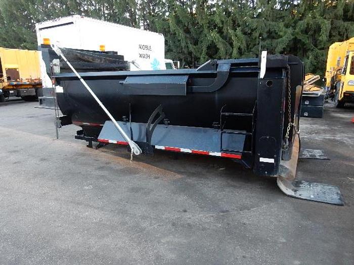 Used 14' Kybato AR-500 Gravel Box & Hoist