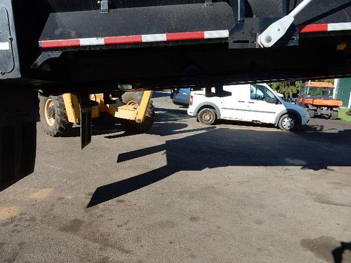 Used 14' Kybato AR-500 Gravel Box & Hoist