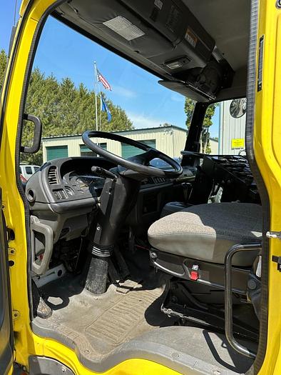 Used 2009 GMC T-7500