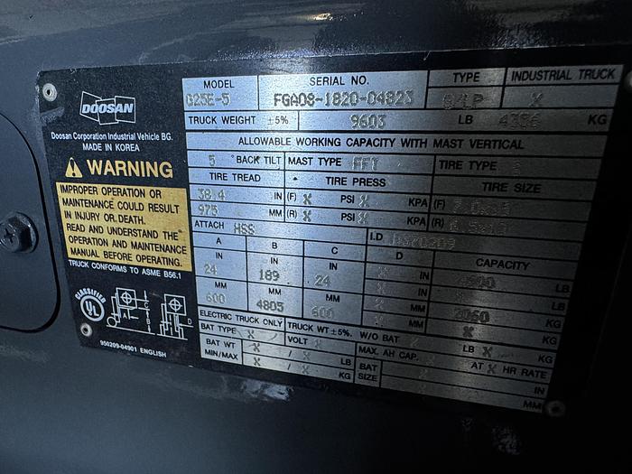 Used 2014 Doosan G25E-5