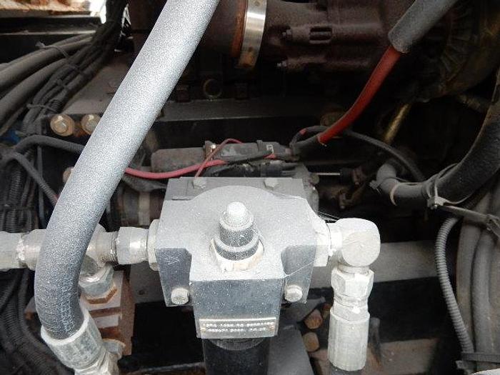 Used 1998 Johnston V-4000