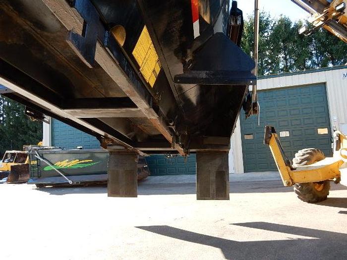 Used 14' Kybato AR-500 Gravel Box & Hoist