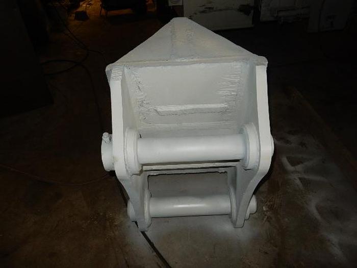 Used Back Hoe Bucket & Tooth Ripper