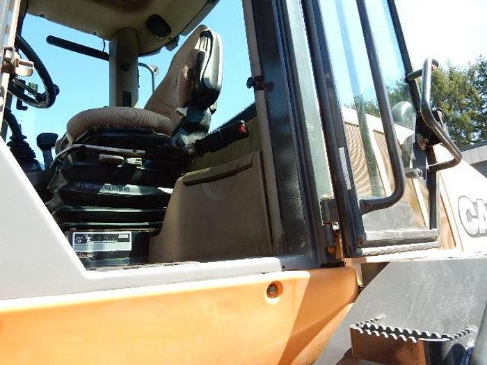 Used 2013 CASE 621-F
