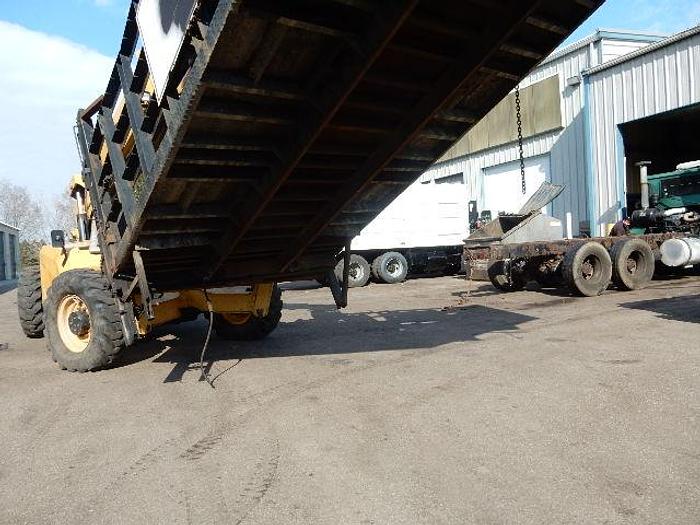 Used 20ft. Diamond Plate Flatbed