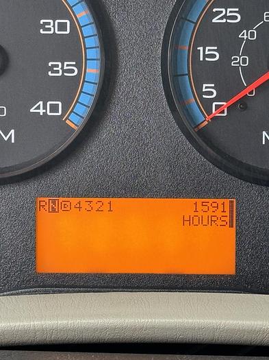 Used 2012 International 7500