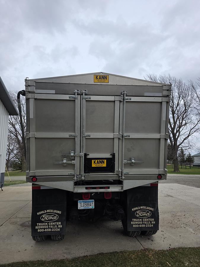 Used 2006 International 7600