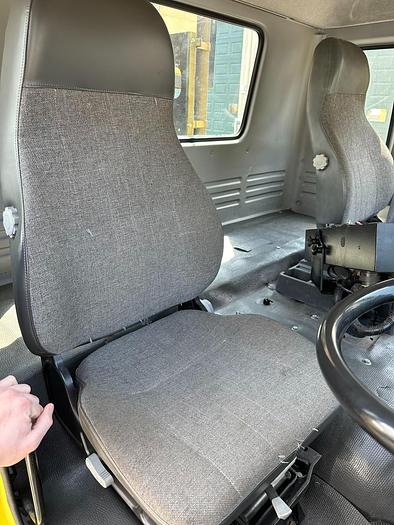 Used 2009 GMC T-7500