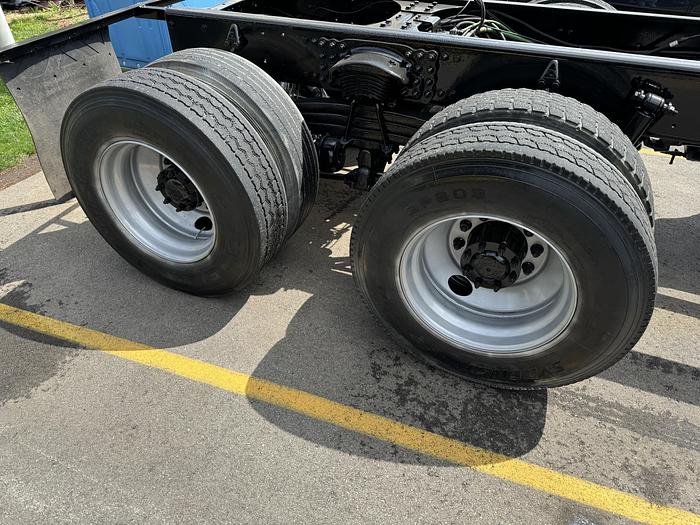 Used 2007 Freightliner M2-106