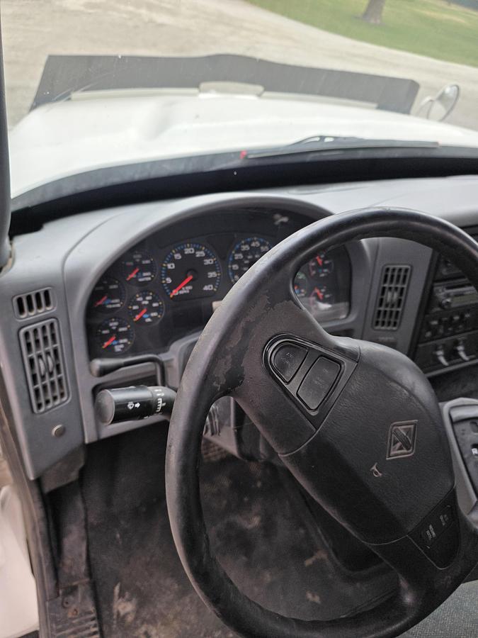 Used 2006 International 7600
