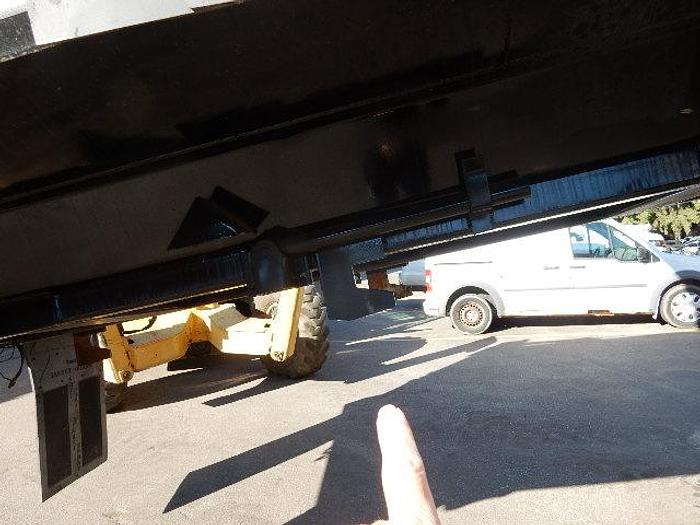 Used 14' Kybato AR-500 Gravel Box & Hoist