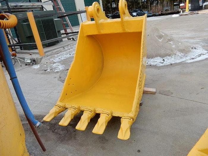 Used Back Hoe Bucket & Tooth Ripper