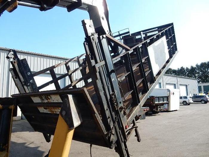 Used 20ft. Diamond Plate Flatbed