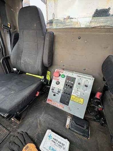 Used 2016 Freightliner M2-106