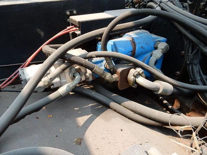 Used 1998 Johnston V-4000