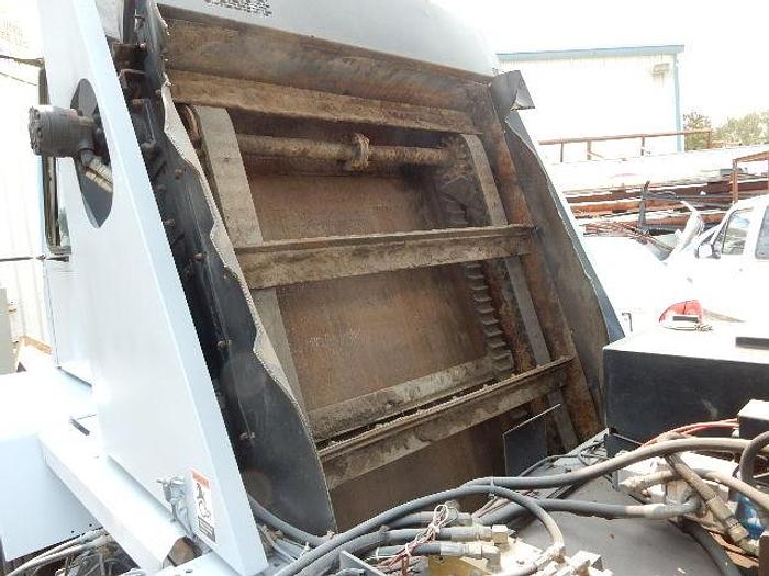 Used 1998 Johnston V-4000