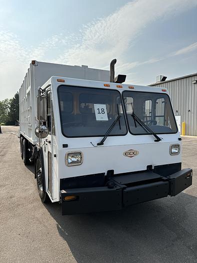 Used 2007 CCC LET2-46