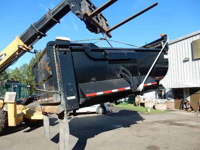 Used 14' Kybato AR-500 Gravel Box & Hoist