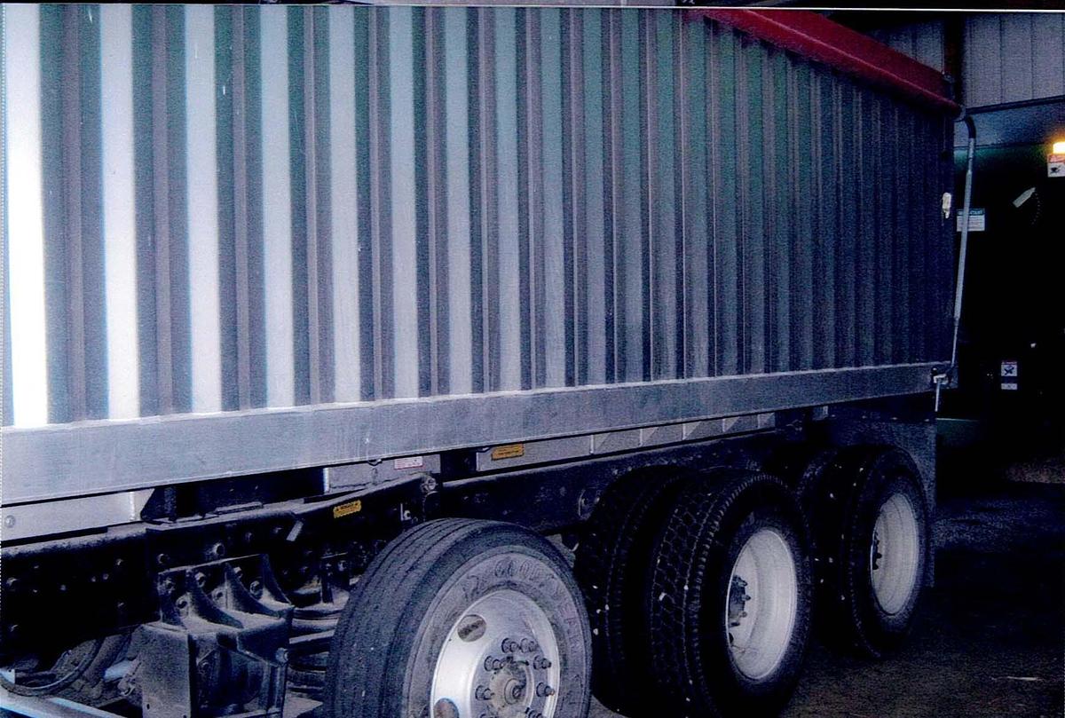 Used 2006 International 7600