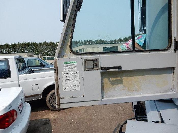 Used 1998 Johnston V-4000