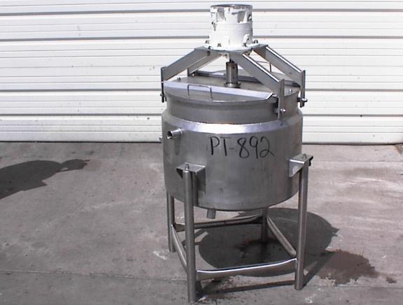 Usado 5000 GALLON STORAGE TANK.  MEYER BLANKE