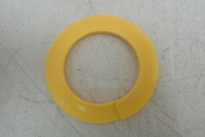 Used Kimble KC20028W-2000 Graduated Cylinder with Bumper, 2000 mL