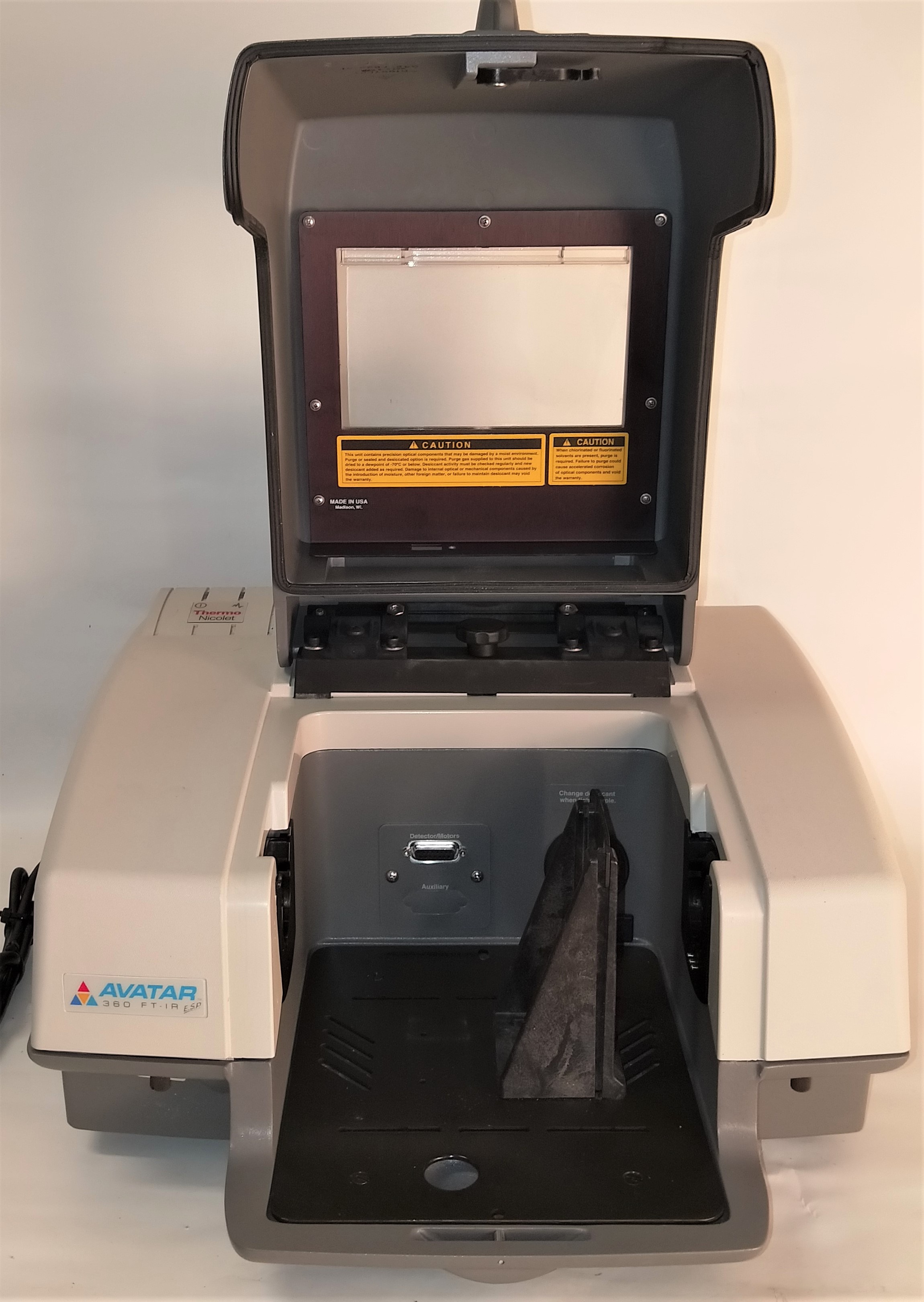 Used Thermo Nicolet Avatar 360 ESP FT-IR Spectrophotometer