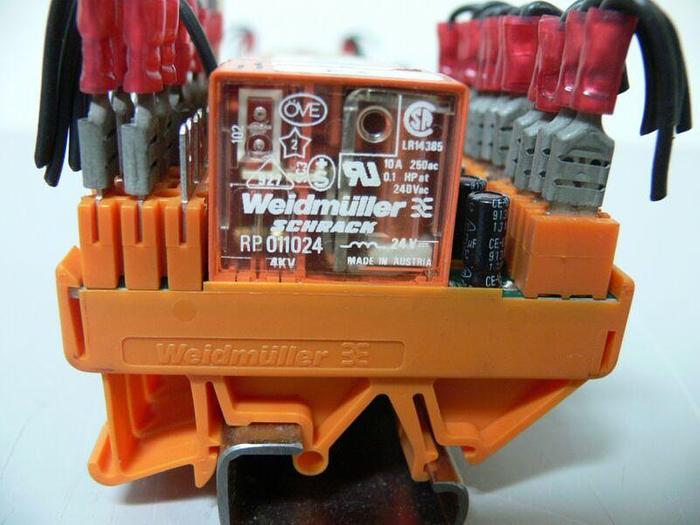 Used Weidmuller Terminal Blocks & Relays - DK4QV (x48) EK4 (x14) & RP 011024 (x15)