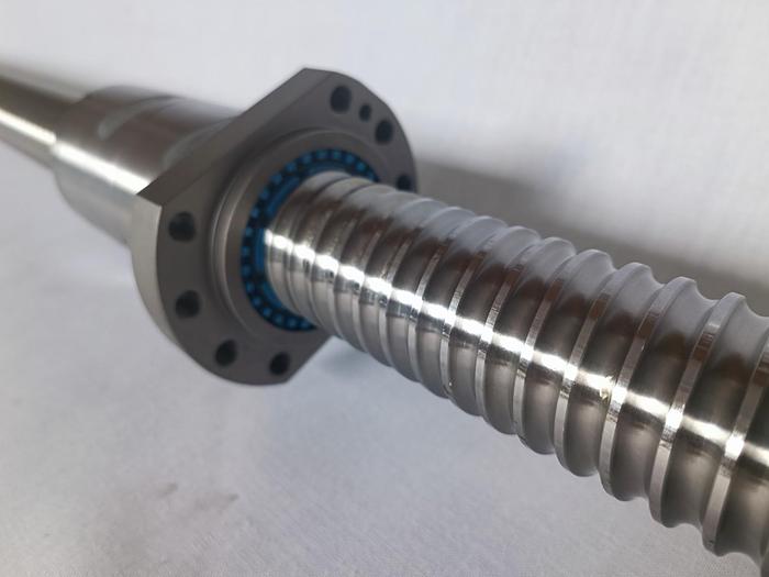 Geschliffener Präzisions Kugelgewindetrieb, D50x10, 1741mm, Steinmeyer, neu