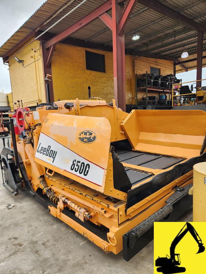 Used 2007 Leeboy 8500