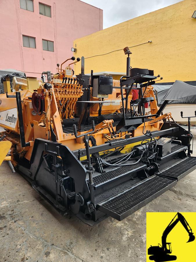 Used 2007 Leeboy 8500