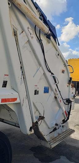 Used 2008 Mack MR Hiel Garbage Truck