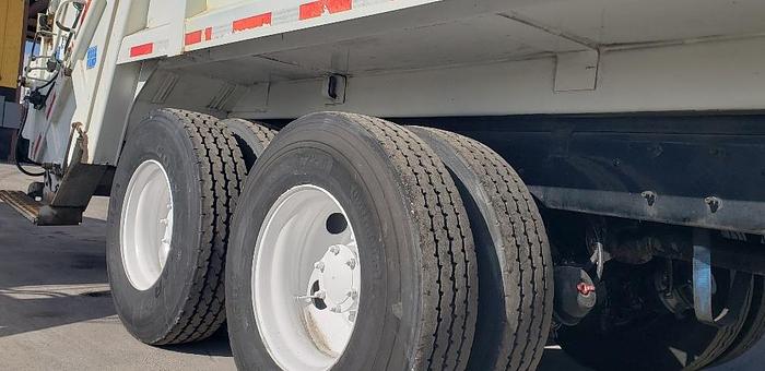 Used 2008 Mack MR Hiel Garbage Truck