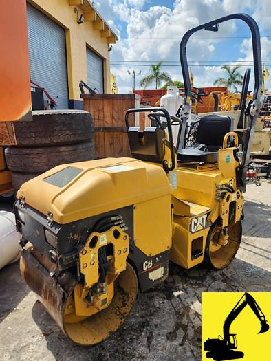 Used Caterpillar CB114