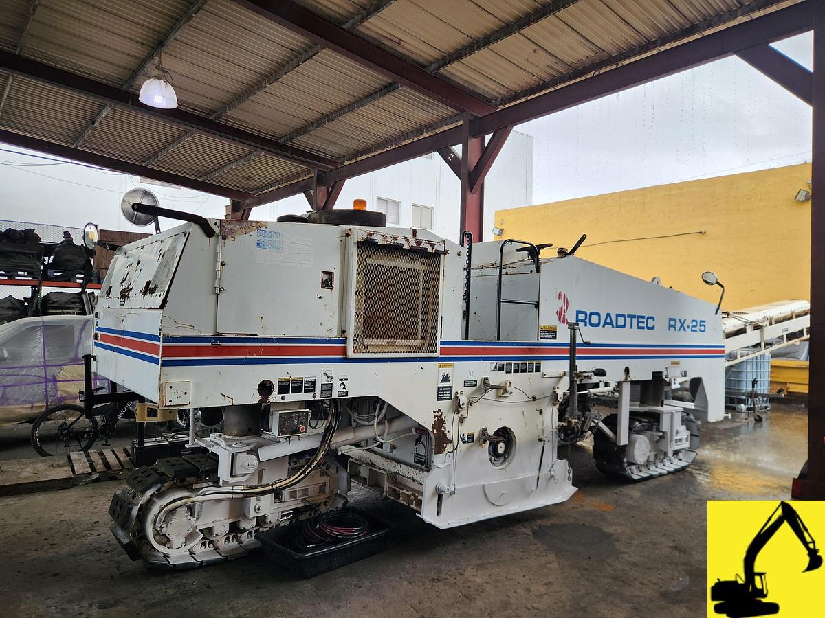 Used 2000 Roadtec RX25