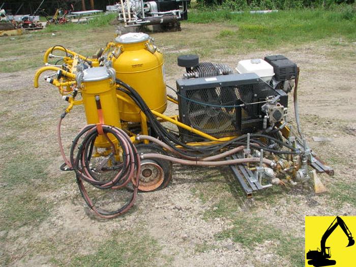 Used Kelly-Creswell paint stripe machine 