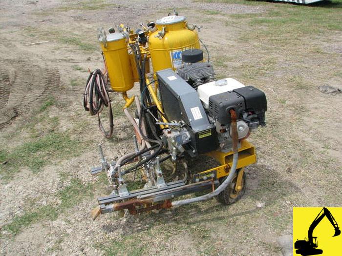 Used Kelly-Creswell paint stripe machine 