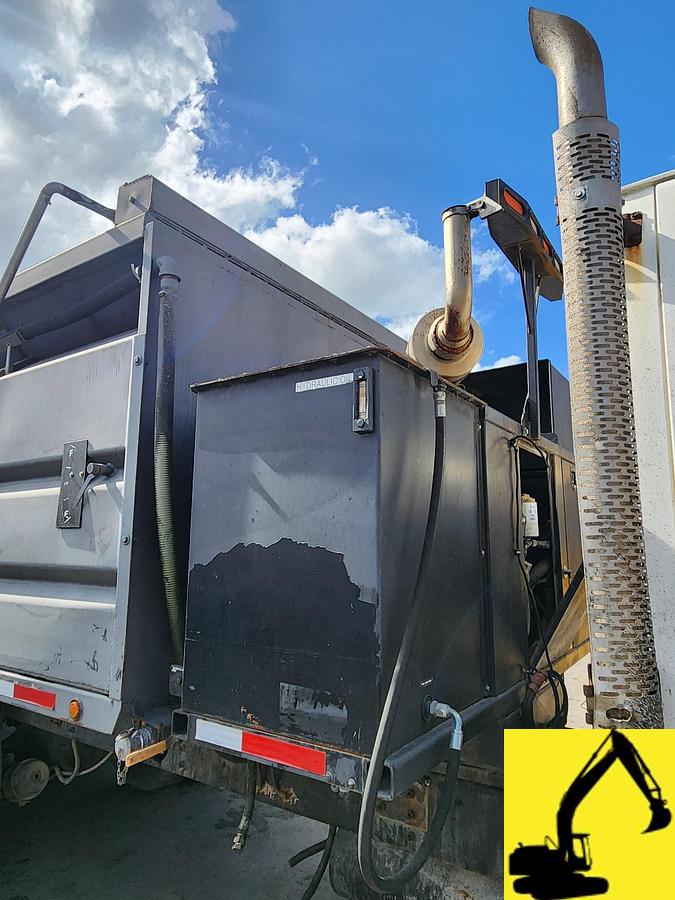 Used 2011 Bergkamp M210 Micropaver
