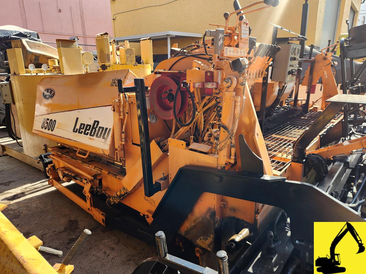 Used 2007 Leeboy 8500