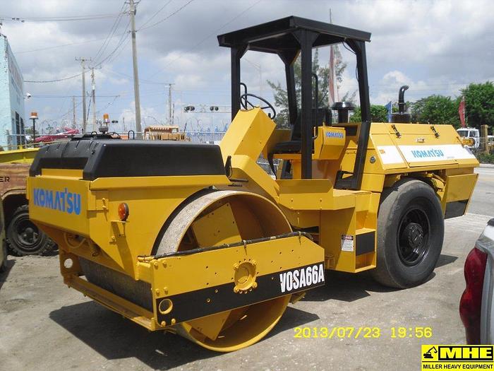 Used KOMATSU VOS266A ROLLER