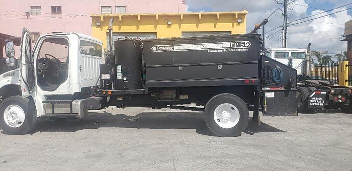 Used 2008 Freightliner M2 Bergkamp FP5 Pothole Patch Truck