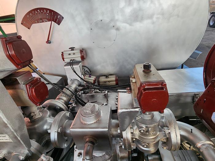 Used Mauldin 1000gls asphalt distributor trailer