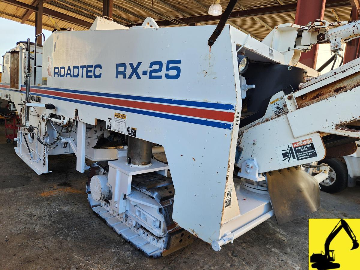 Used 2000 Roadtec RX25