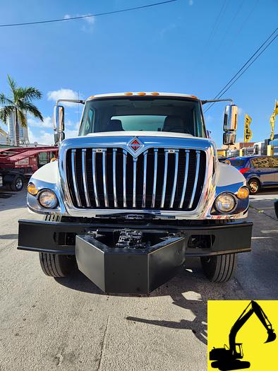 Used 2008 International 7300 Etnyre Centennial asphalt dist